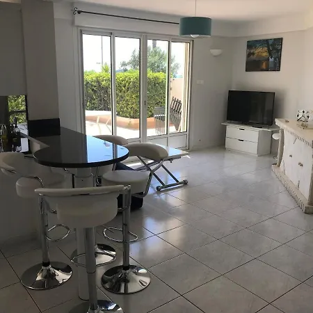 Apartamento Duplex De Lujo En Primera Linea De Playa *